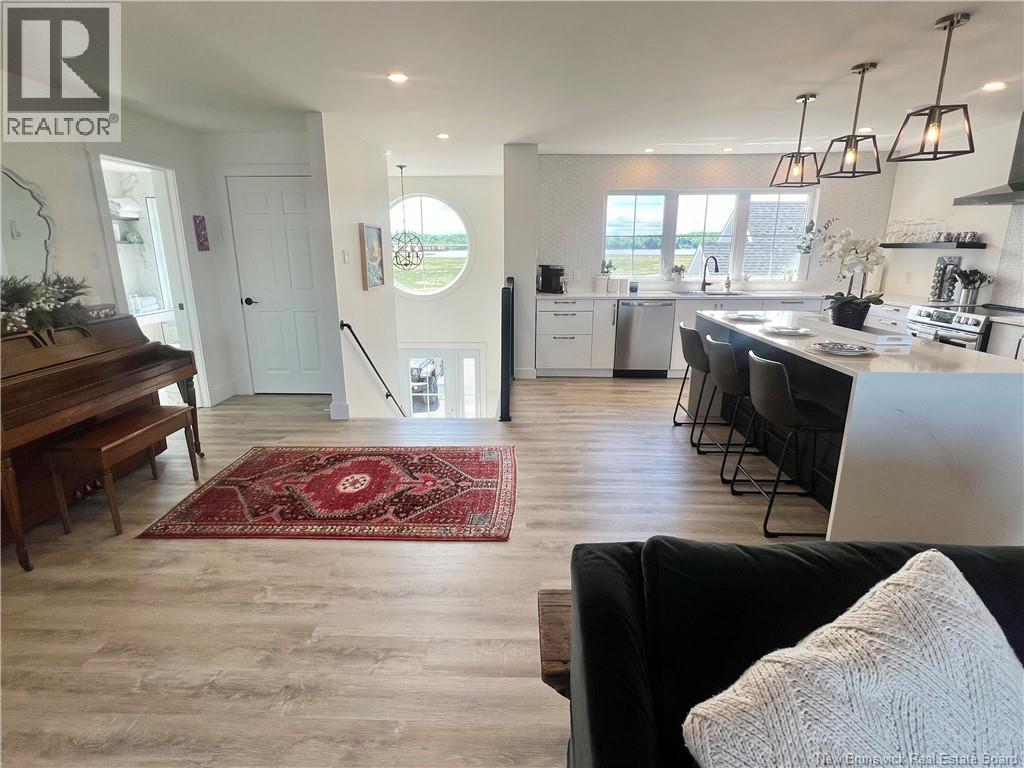 251 Bayshore, Bathurst, New Brunswick  E2A 6A5 - Photo 17 - NB120388