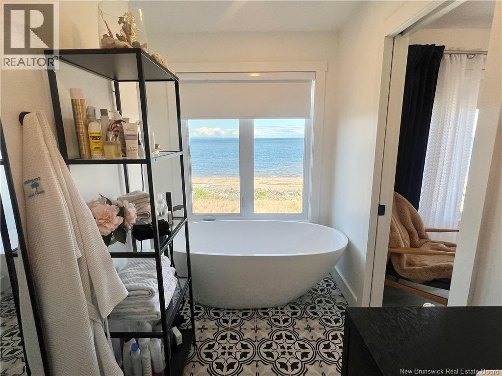 251 Bayshore, Bathurst, New Brunswick  E2A 6A5 - Photo 27 - NB120388