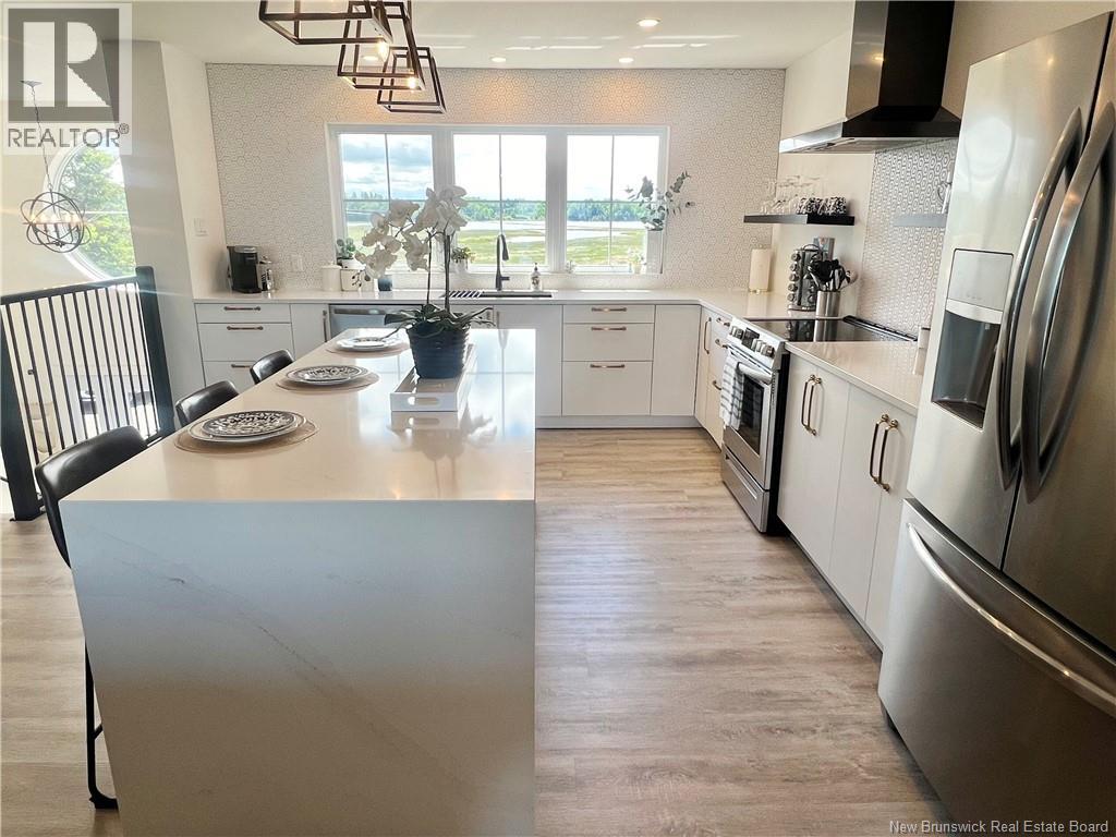 251 Bayshore, Bathurst, New Brunswick  E2A 6A5 - Photo 10 - NB120388