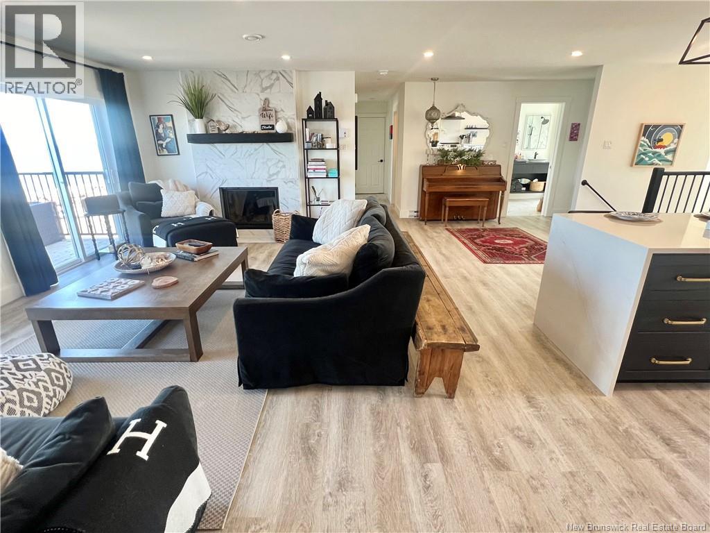 251 Bayshore, Bathurst, New Brunswick  E2A 6A5 - Photo 16 - NB120388