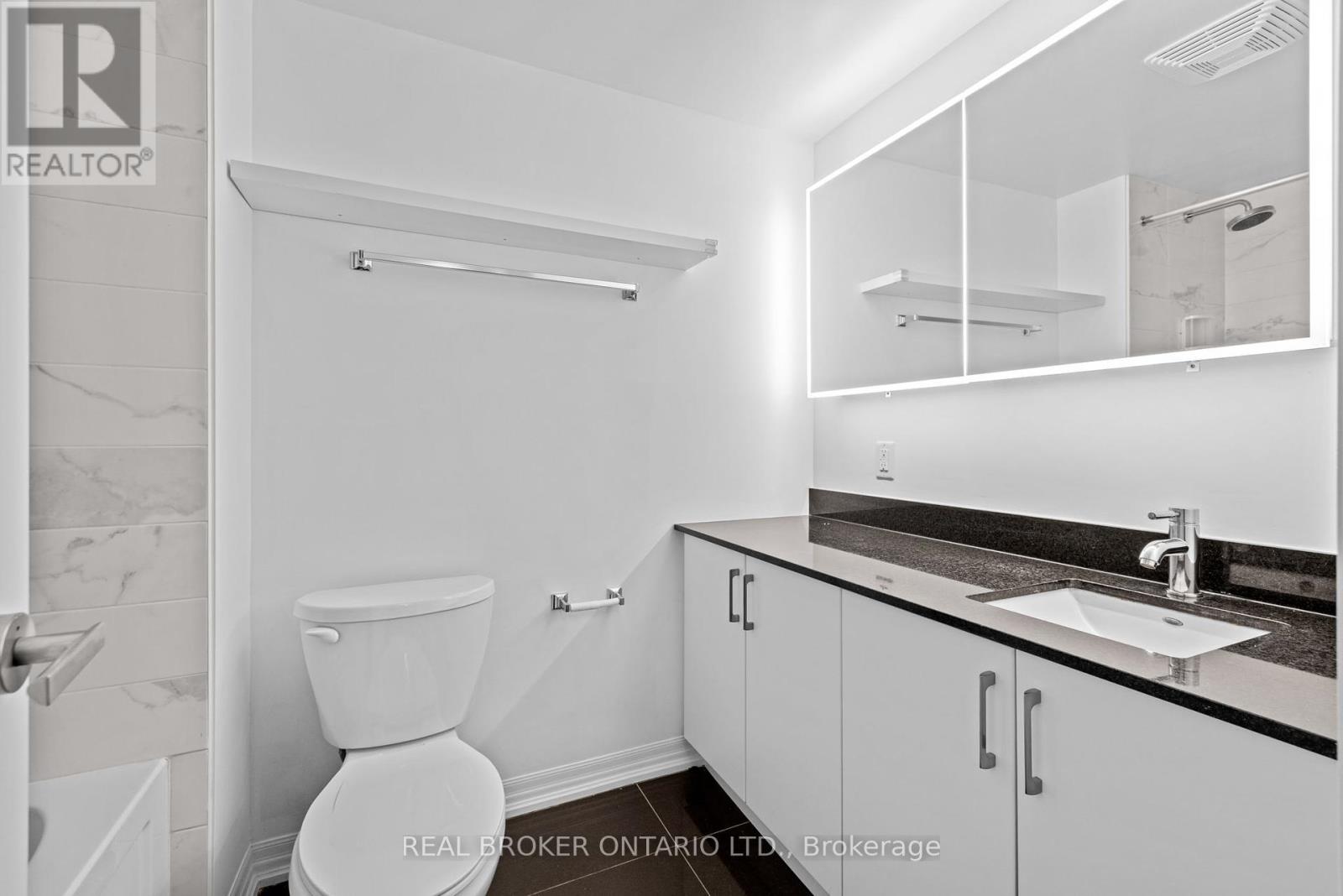 407 - 195 Besserer Street, Ottawa, Ontario  K1N 0B6 - Photo 17 - X12402860