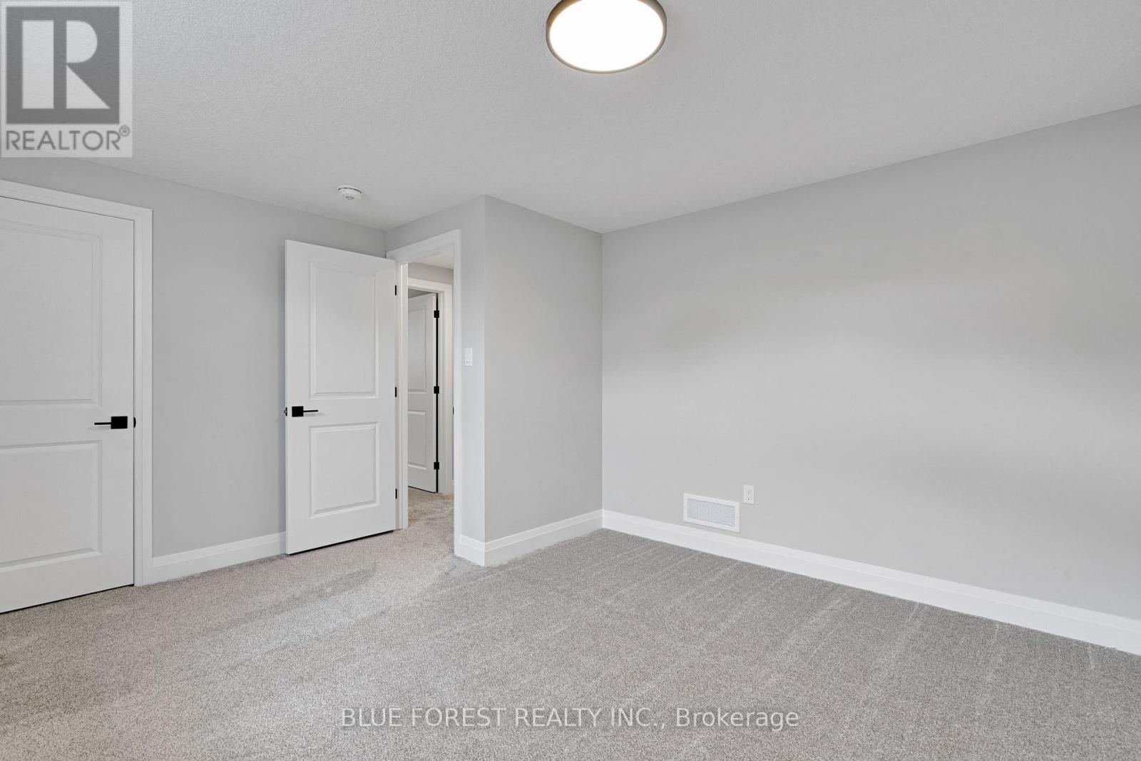 147 Shirley Street, Thames Centre, Ontario  N0M 2P0 - Photo 26 - X12348199