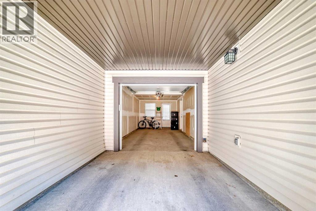 236 New Brighton Row Se, Calgary, Alberta  T2Z 1B9 - Photo 35 - A2251930
