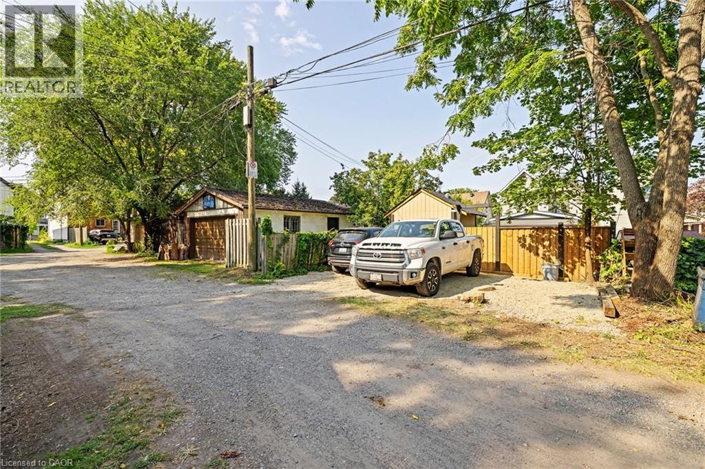 20 Afton Avenue, Hamilton, Ontario  L8M 2B2 - Photo 35 - 40769295