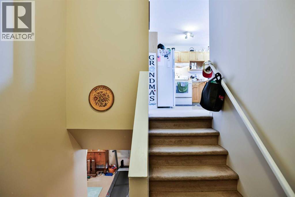 Property at 26, 720 Heritage Boulevard W image 4