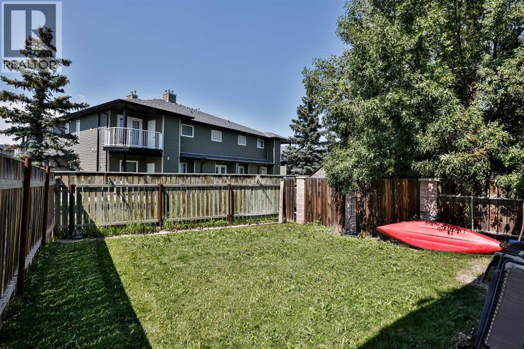 Property at 26, 720 Heritage Boulevard W image 2