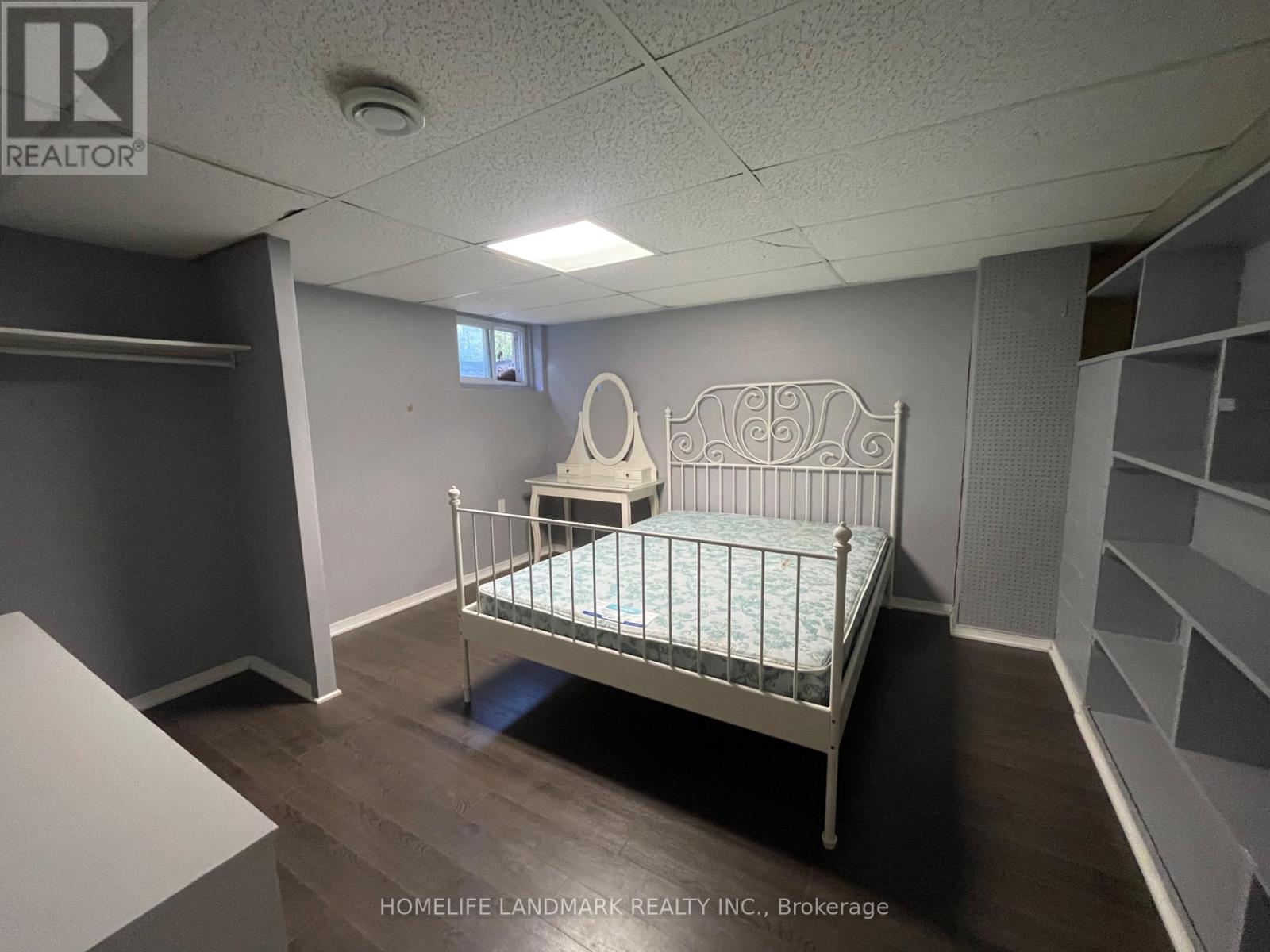 11 Byrne Boulevard, St. Catharines, Ontario  L2T 2H8 - Photo 13 - X12338464