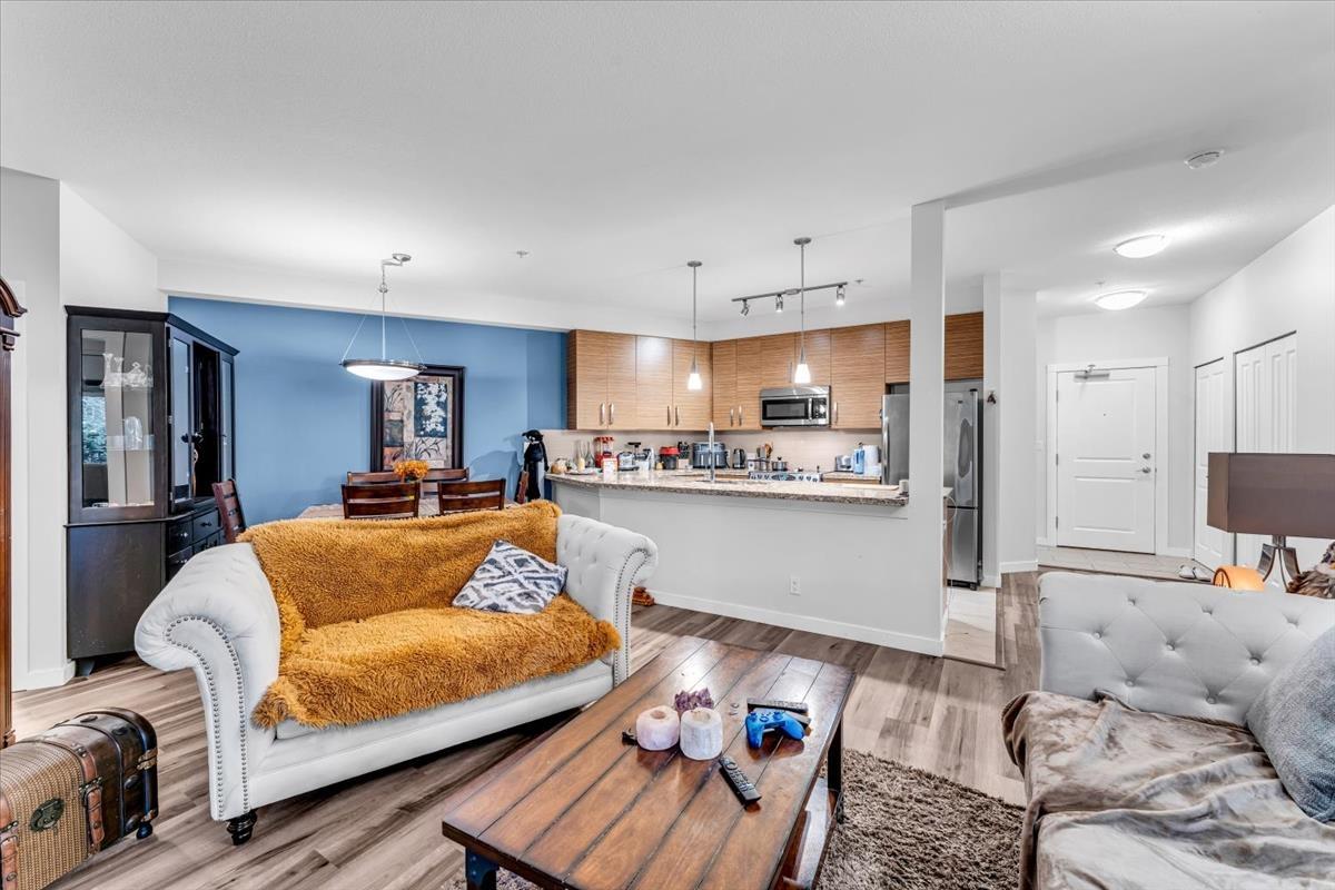 111 15168 19 Avenue, Surrey, British Columbia  V4A 0A5 - Photo 6 - R3047046