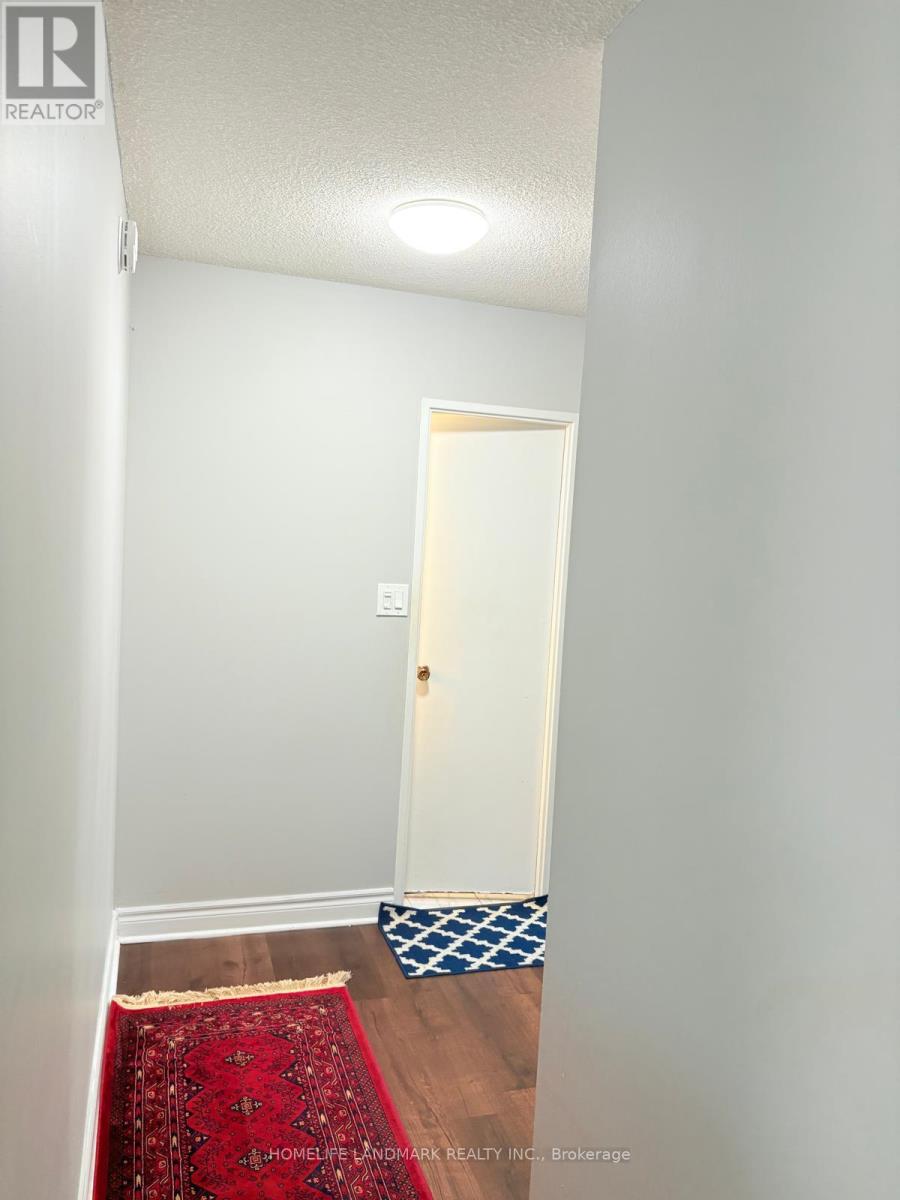716 - 370 Dixon Road, Toronto, Ontario  M9R 1T2 - Photo 11 - W12402864