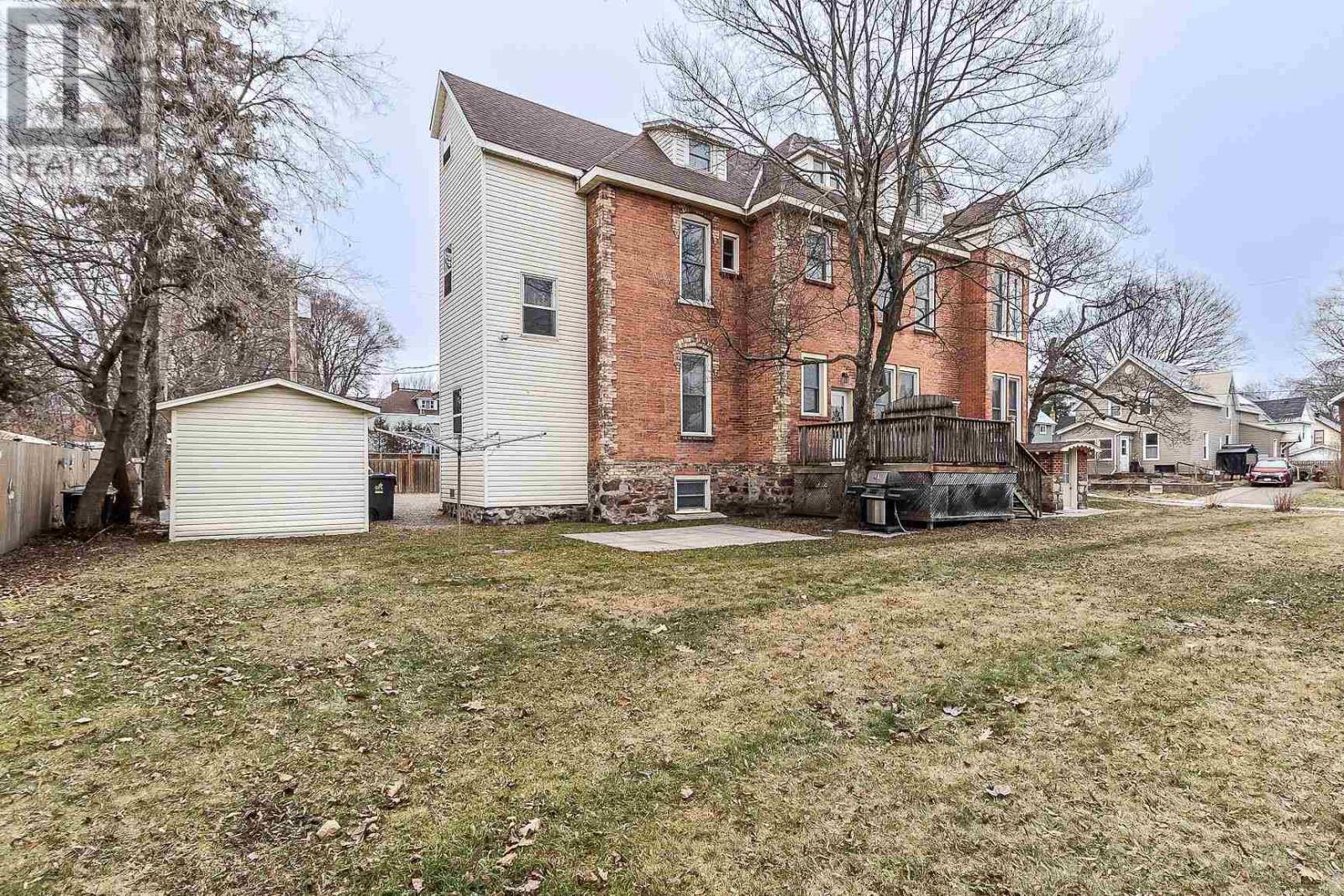 151 Woodward Ave, Sault Ste. Marie, Ontario  P6A 3T6 - Photo 7 - SM252620