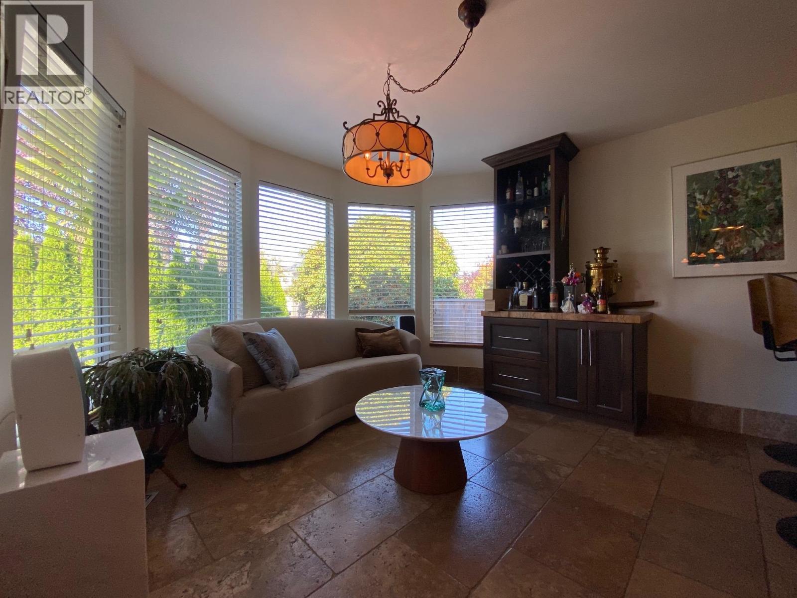 2938 W 23rd Avenue, Vancouver, British Columbia  V6L 1P5 - Photo 2 - R3045727