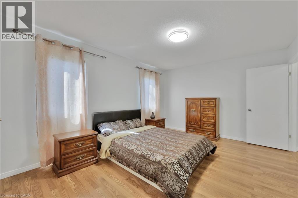 Photo 26 of 44 for 34 Phair Crescent