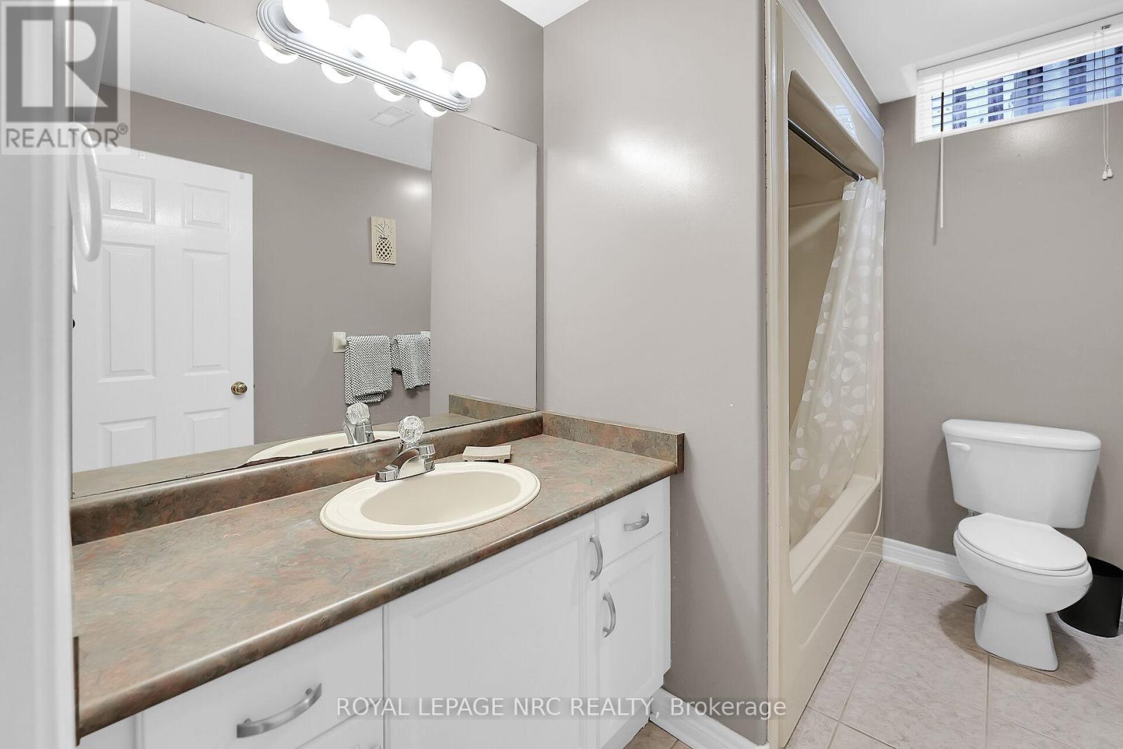 80 Mcbride Drive, St. Catharines, Ontario  L2S 2Z3 - Photo 37 - X12402893