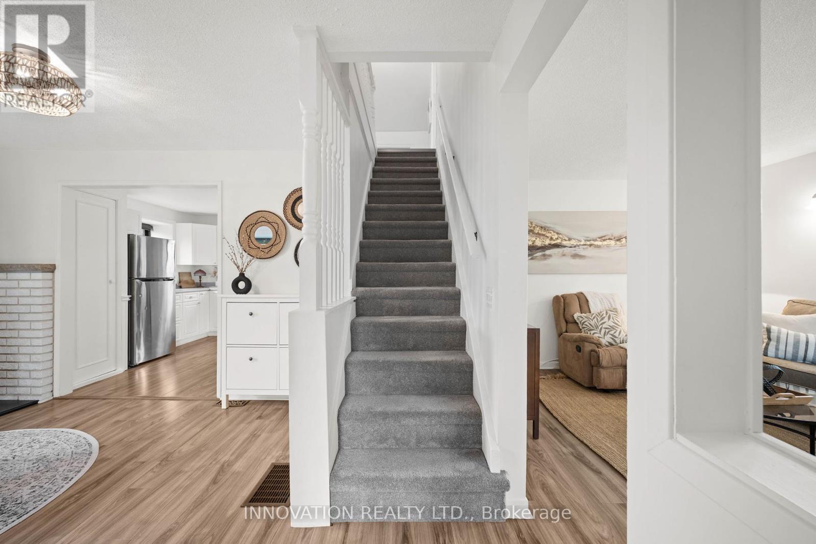 137 Hillier Street, Lanark Highlands, Ontario  K0G 1K0 - Photo 7 - X12402902