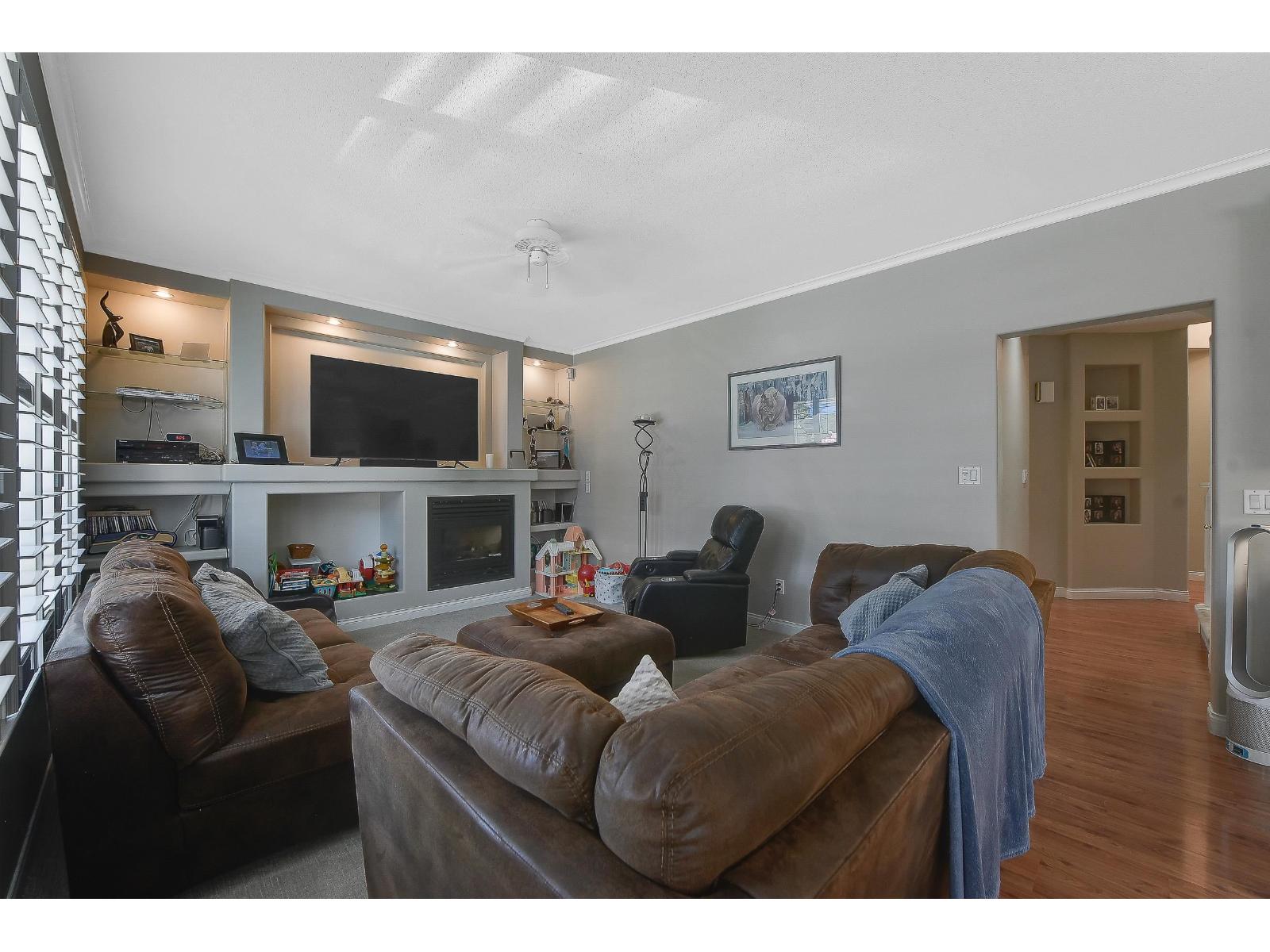 14676 73a Street, Surrey, British Columbia  V3S 9G4 - Photo 3 - R3039518
