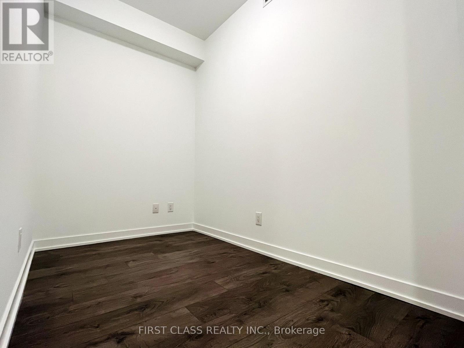 717 - 5 Defries Street, Toronto, Ontario  M5A 3R4 - Photo 8 - C12402906