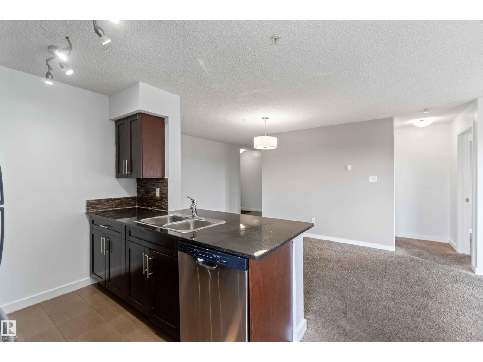 #301 1060 Mcconachie Bv Nw, Edmonton, Alberta  T5Y 0W9 - Photo 11 - E4457774