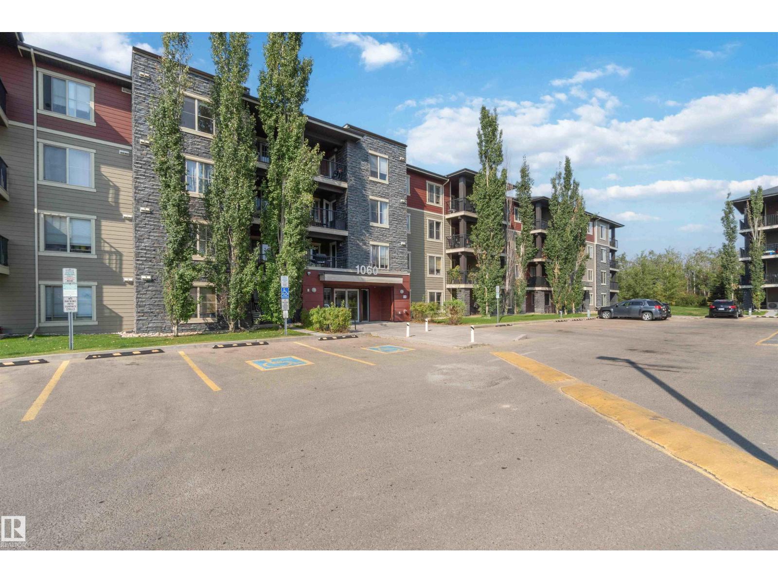 #301 1060 Mcconachie Bv Nw, Edmonton, Alberta  T5Y 0W9 - Photo 2 - E4457774