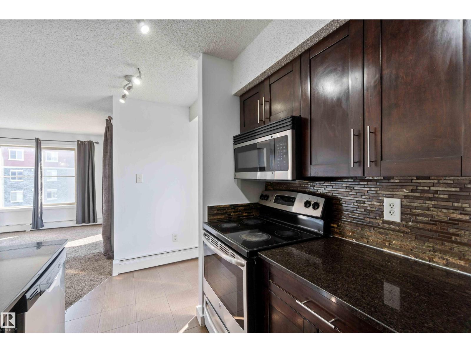 #301 1060 Mcconachie Bv Nw, Edmonton, Alberta  T5Y 0W9 - Photo 13 - E4457774