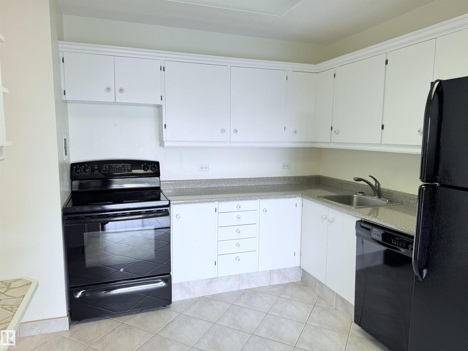 #604 11027 87 Av Nw, Edmonton, Alberta  T6G 2P9 - Photo 39 - E4454653
