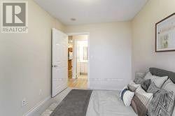 1726 - 3888 Duke Of York Boulevard, Mississauga, Ontario  L5B 4P5 - Photo 29 - W12402766