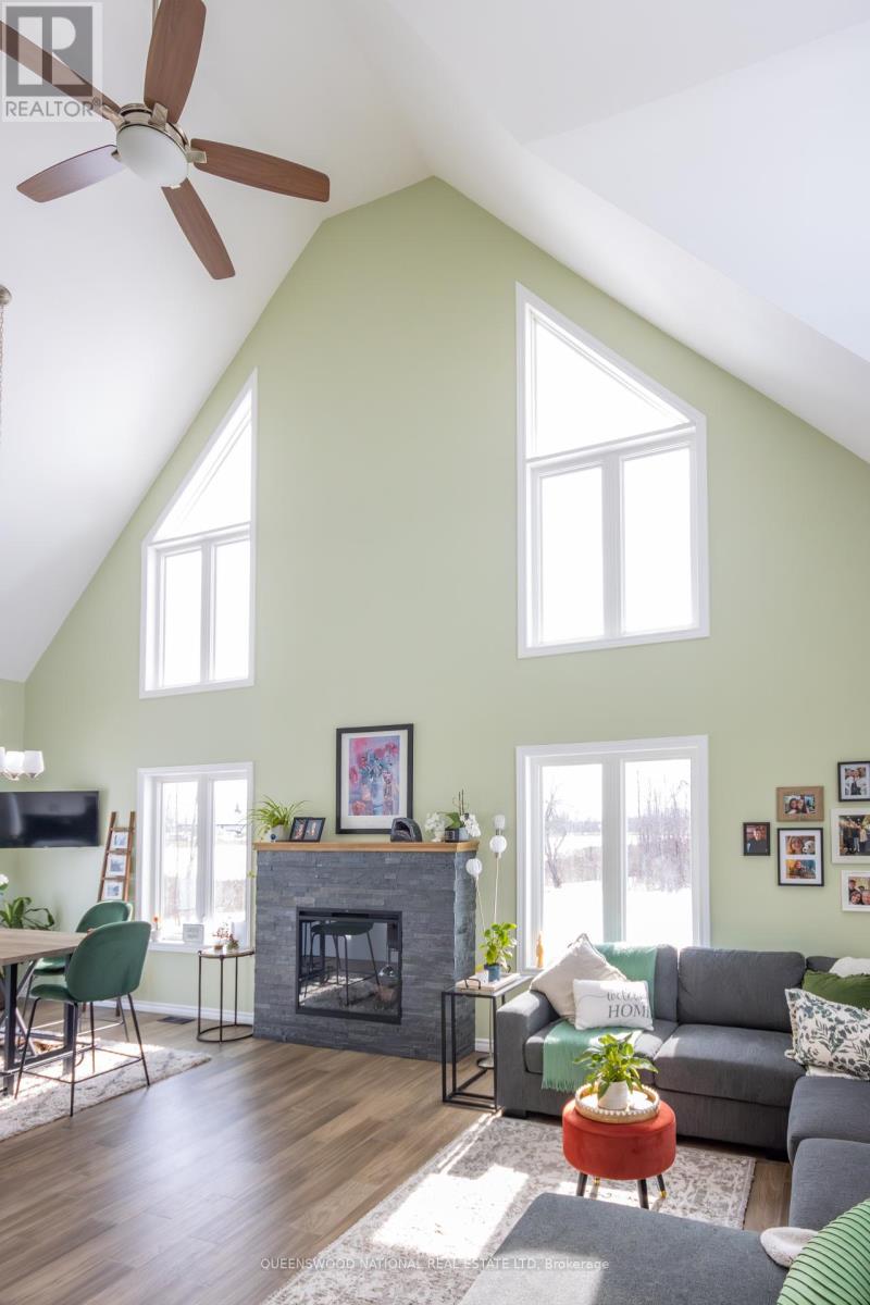 1010 Kilmarnock Road S, Merrickville-Wolford, Ontario  K0G 1J0 - Photo 3 - X12402928