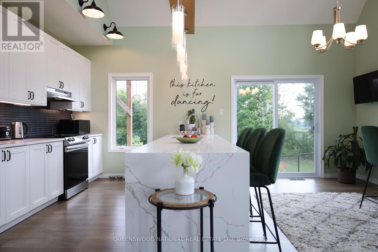1010 Kilmarnock Road S, Merrickville-Wolford, Ontario  K0G 1J0 - Photo 6 - X12402928