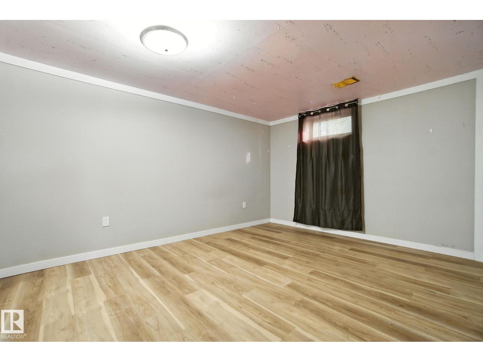 15711 89 Av Nw, Edmonton, Alberta  T5R 4R4 - Photo 50 - E4457370