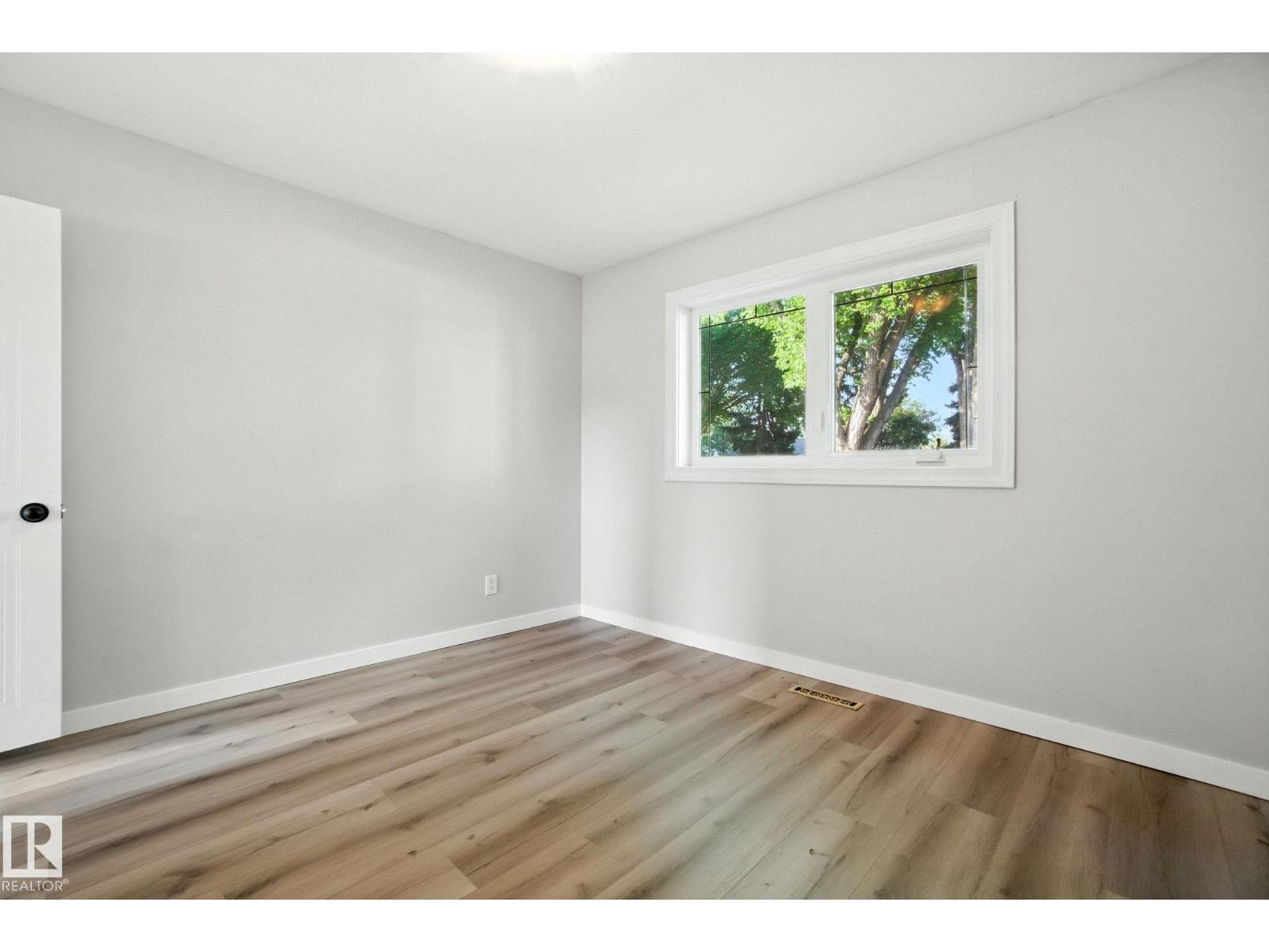 15711 89 Av Nw, Edmonton, Alberta  T5R 4R4 - Photo 36 - E4457370
