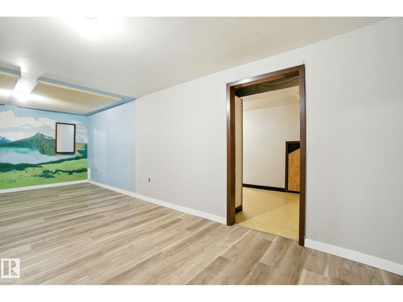 15711 89 Av Nw, Edmonton, Alberta  T5R 4R4 - Photo 44 - E4457370