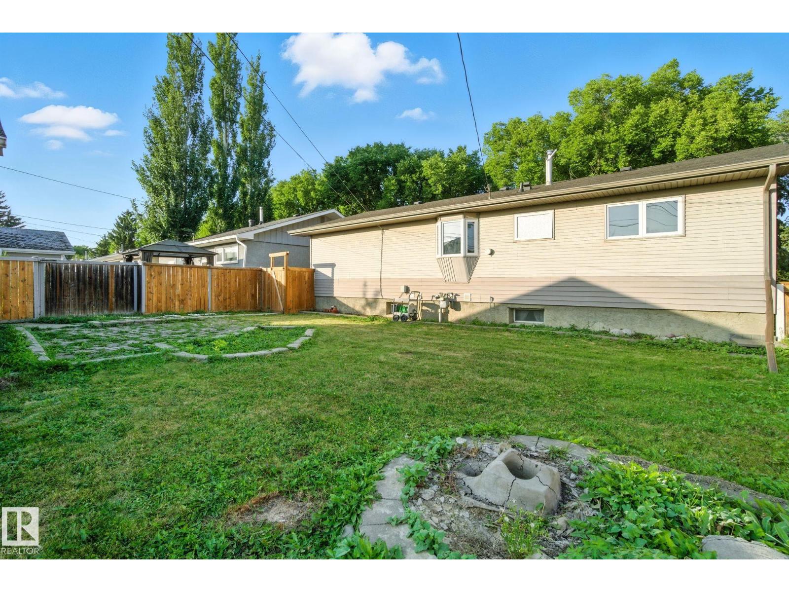 15711 89 Av Nw, Edmonton, Alberta  T5R 4R4 - Photo 63 - E4457370