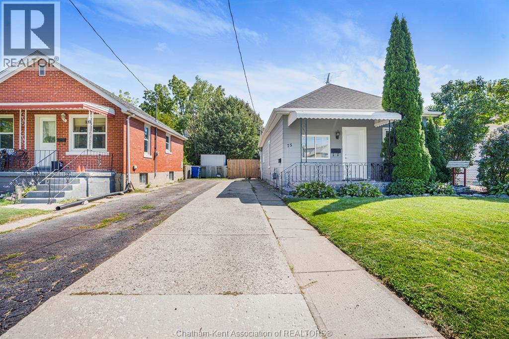 75 Fielder Avenue, Chatham, Ontario  N7L 1K5 - Photo 2 - 25023316
