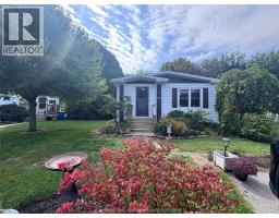 18 James Court, Chatham, Ca