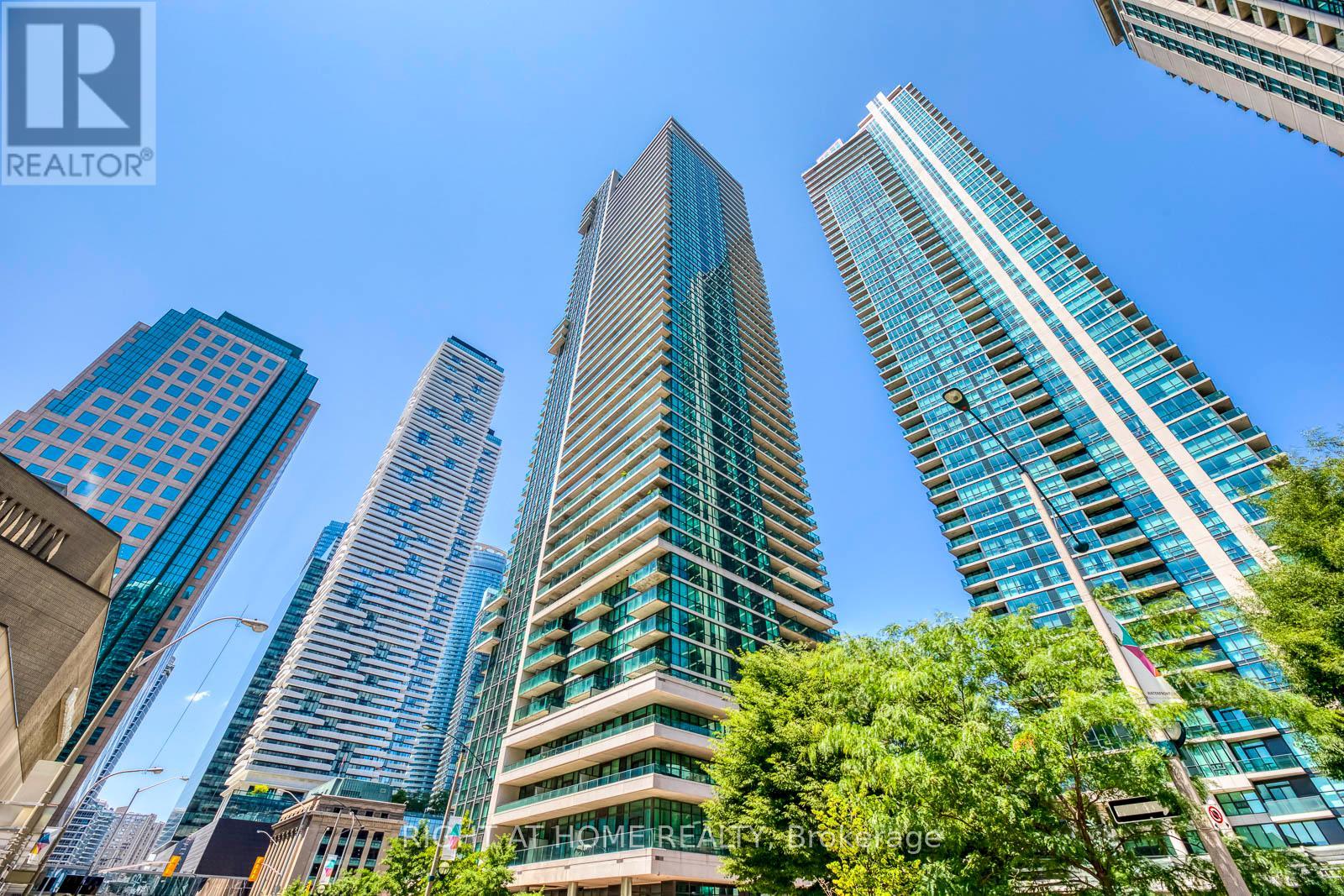 1405 - 33 BAY STREET, Toronto, Ontario