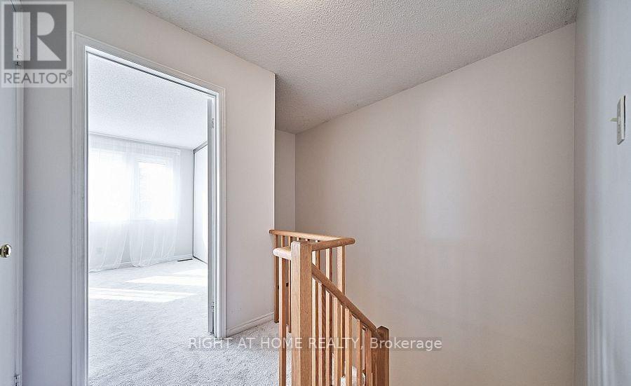 18 - 10 Bassett Boulevard, Whitby, Ontario  L1N 9C3 - Photo 11 - E12402931
