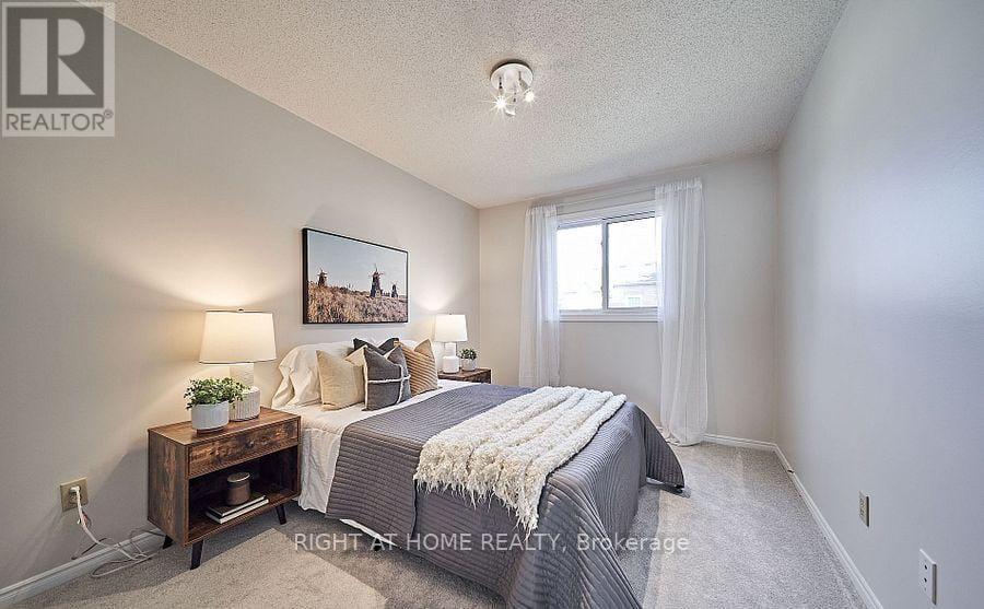 18 - 10 Bassett Boulevard, Whitby, Ontario  L1N 9C3 - Photo 15 - E12402931