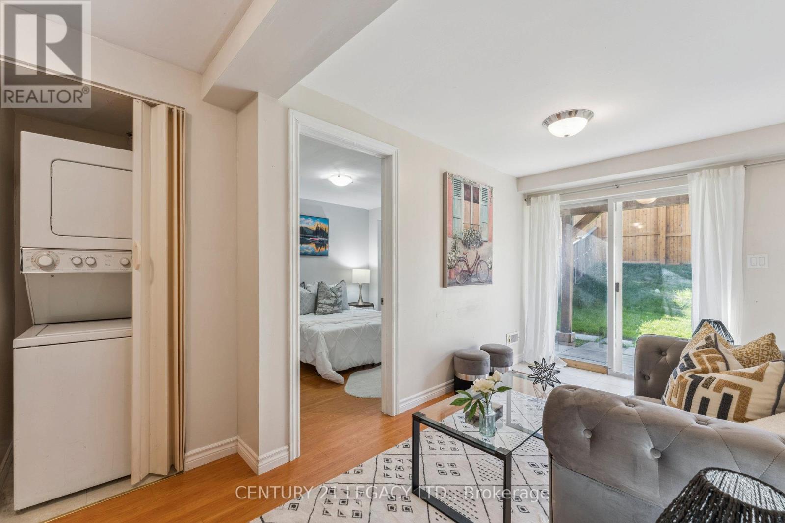 52 Pennyroyal Crescent, Brampton (Bramalea North Industrial), Ontario  L6S 6J7 - Photo 26 - W12402918