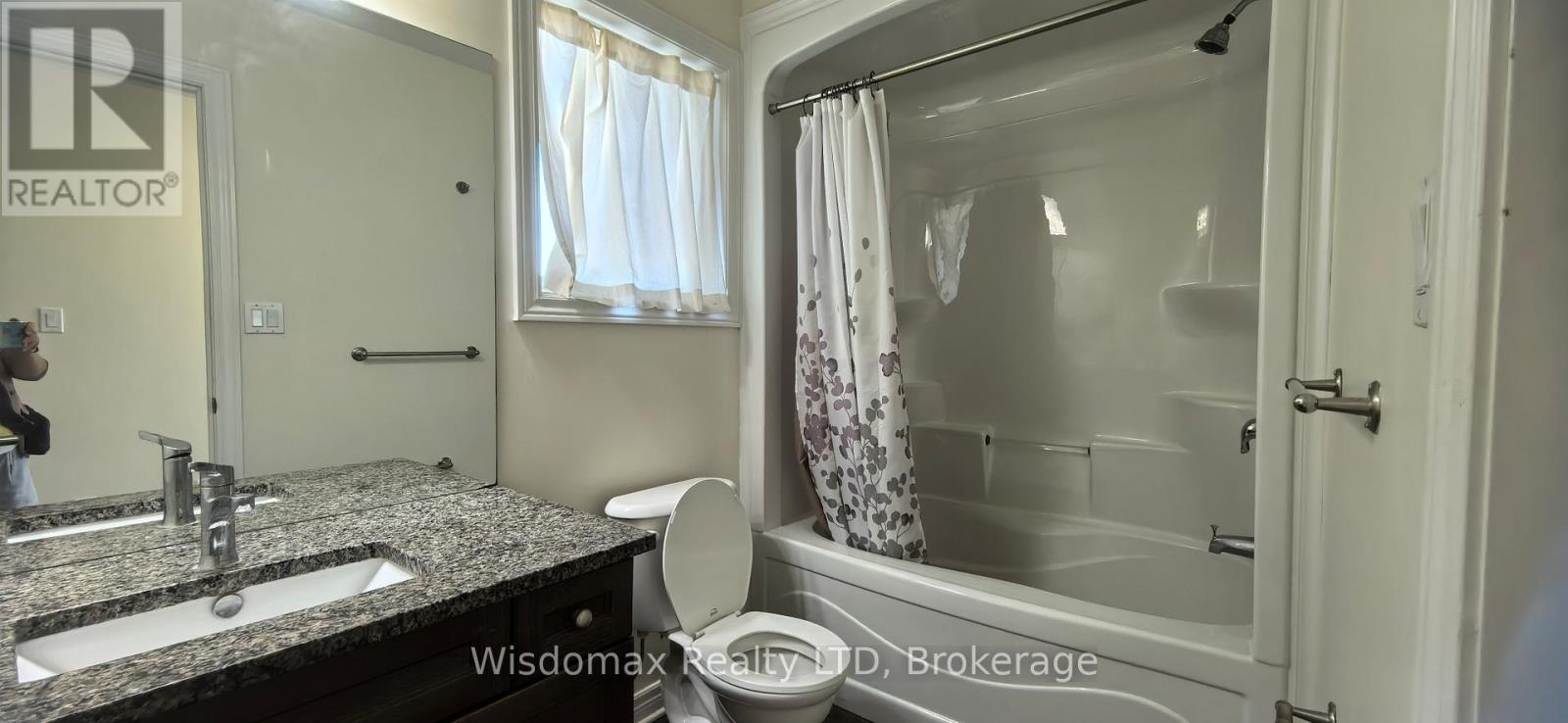 Upper Unit - 8429 Kelsey Crescent, Niagara Falls, Ontario  L2H 0E6 - Photo 18 - X12402969