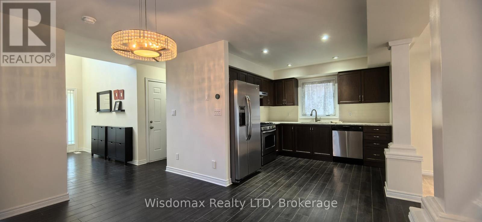 Upper Unit - 8429 Kelsey Crescent, Niagara Falls, Ontario  L2H 0E6 - Photo 4 - X12402969