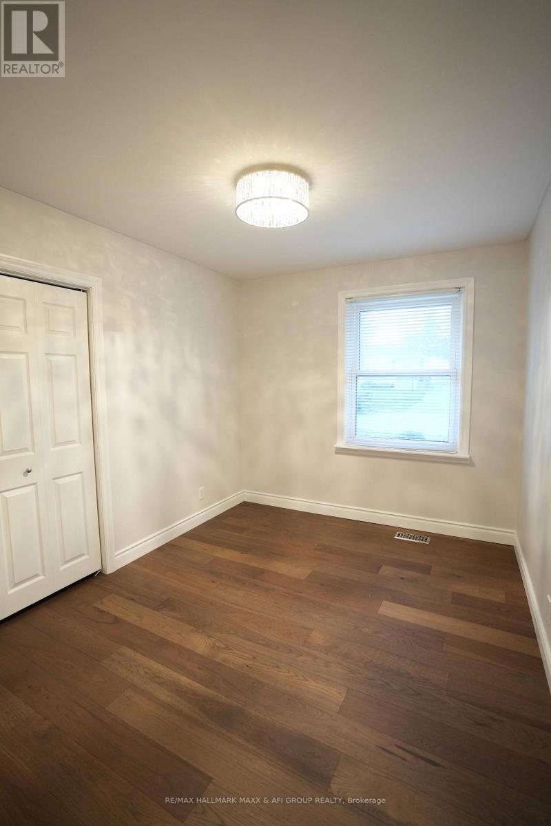 1315 Scugog Avenue, Oshawa, Ontario  L1J 1J5 - Photo 11 - E12402963