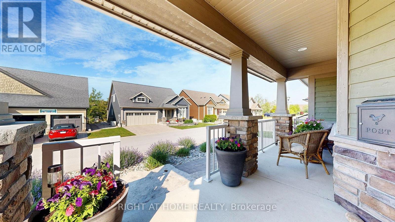 114 Anchors Way, Blue Mountains, Ontario  N0H 2P0 - Photo 2 - X12402960