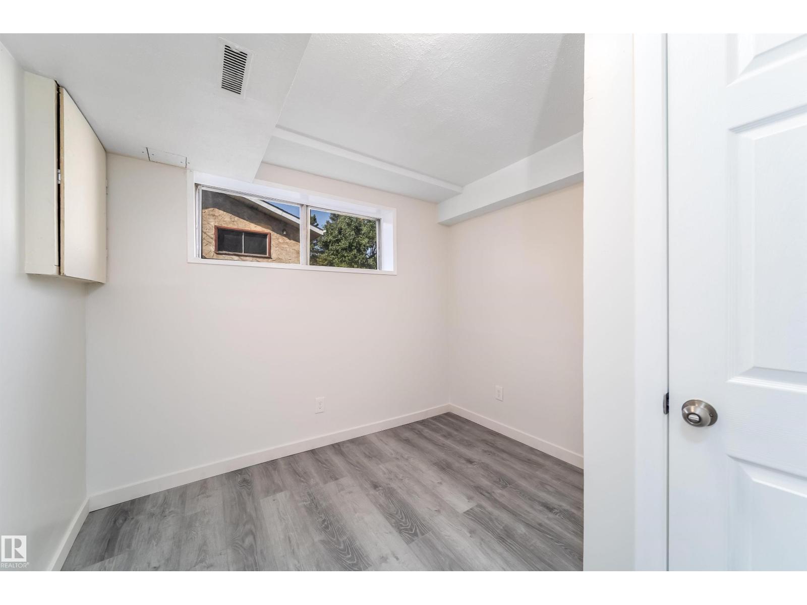 12748/50 85 St St Nw Nw, Edmonton, Alberta  T5E 2Y7 - Photo 70 - E4457779