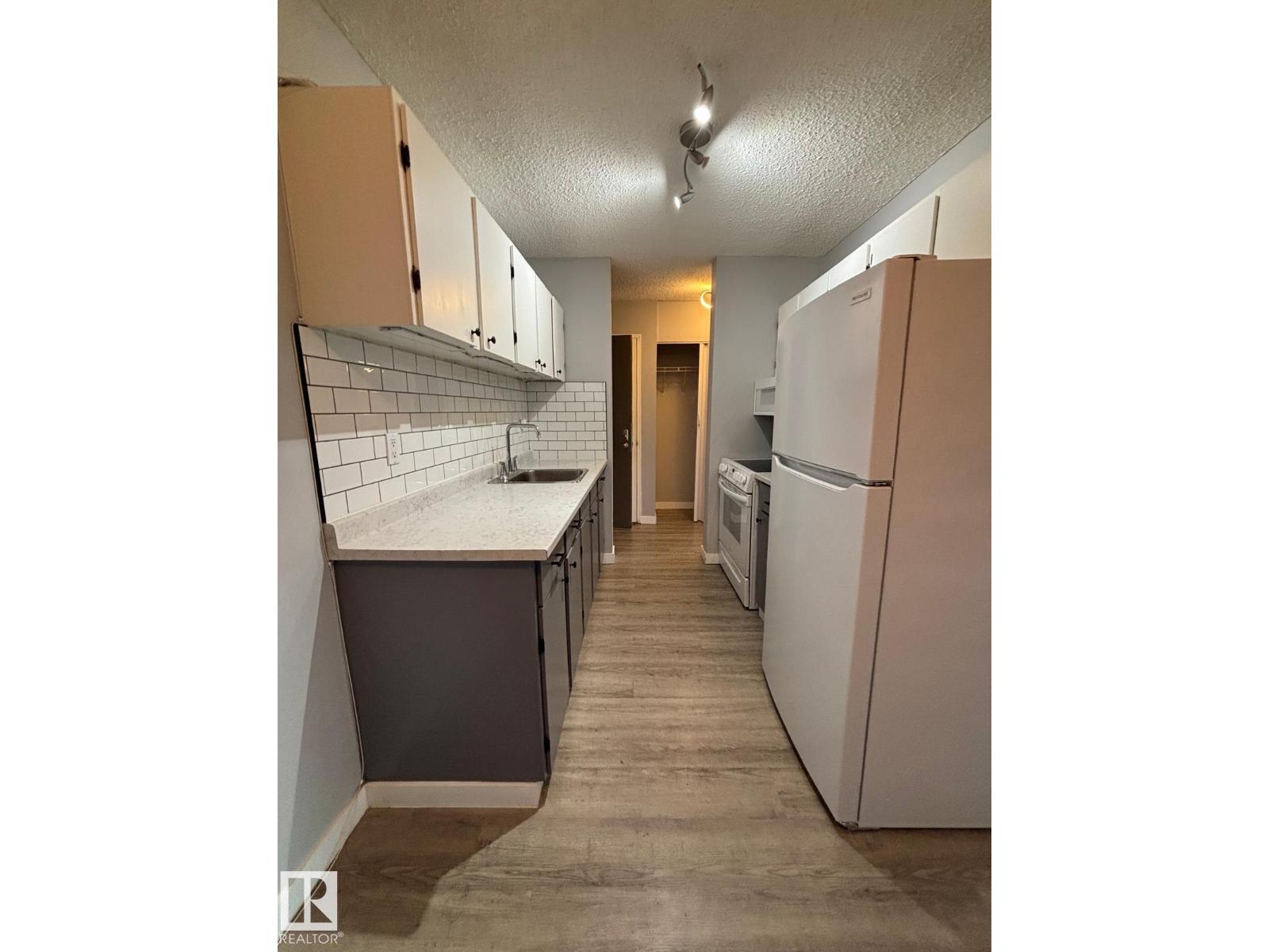 #323 15105 121 St Nw, Edmonton, Alberta  T5X 2G3 - Photo 7 - E4457724
