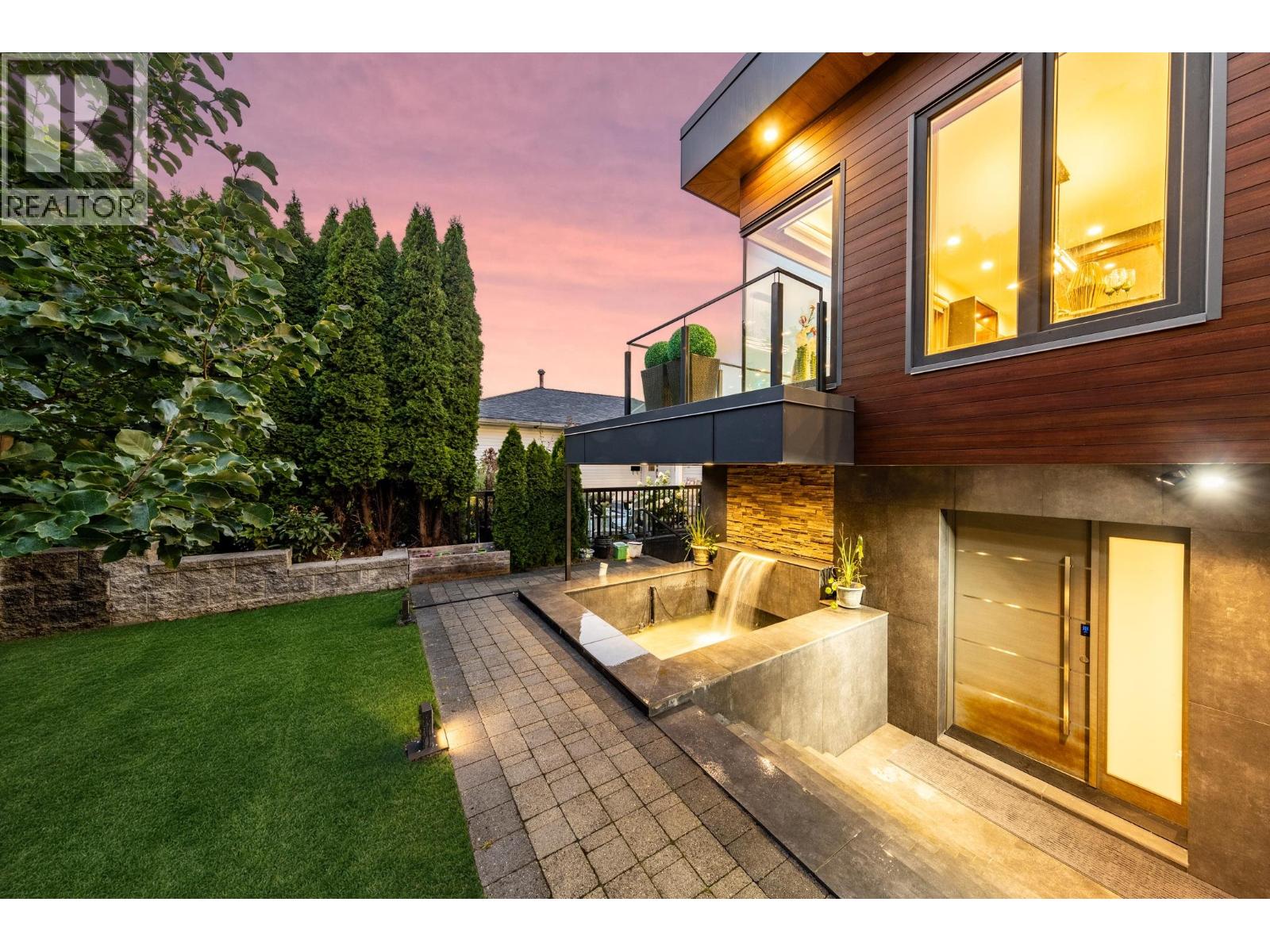 Property at 2863 W KING EDWARD AVENUE image 1
