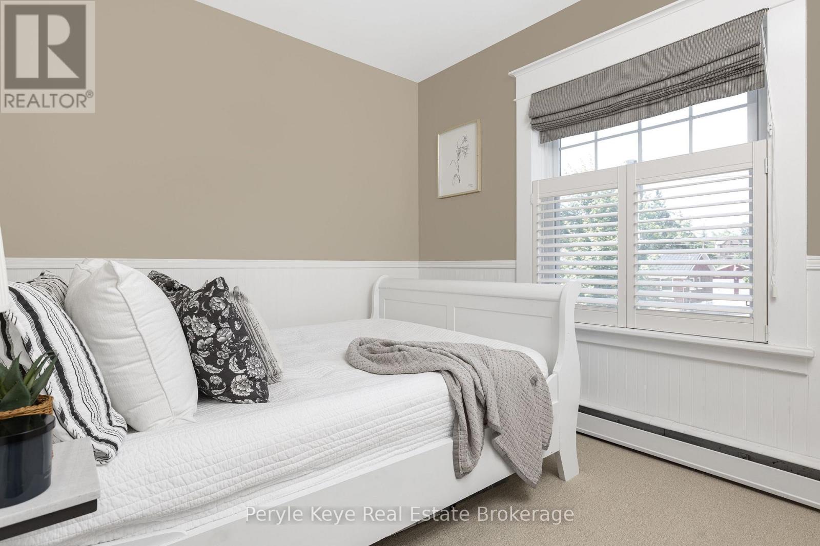 96 Ontario Street, Bracebridge, Ontario  P1L 2A2 - Photo 36 - X12403005