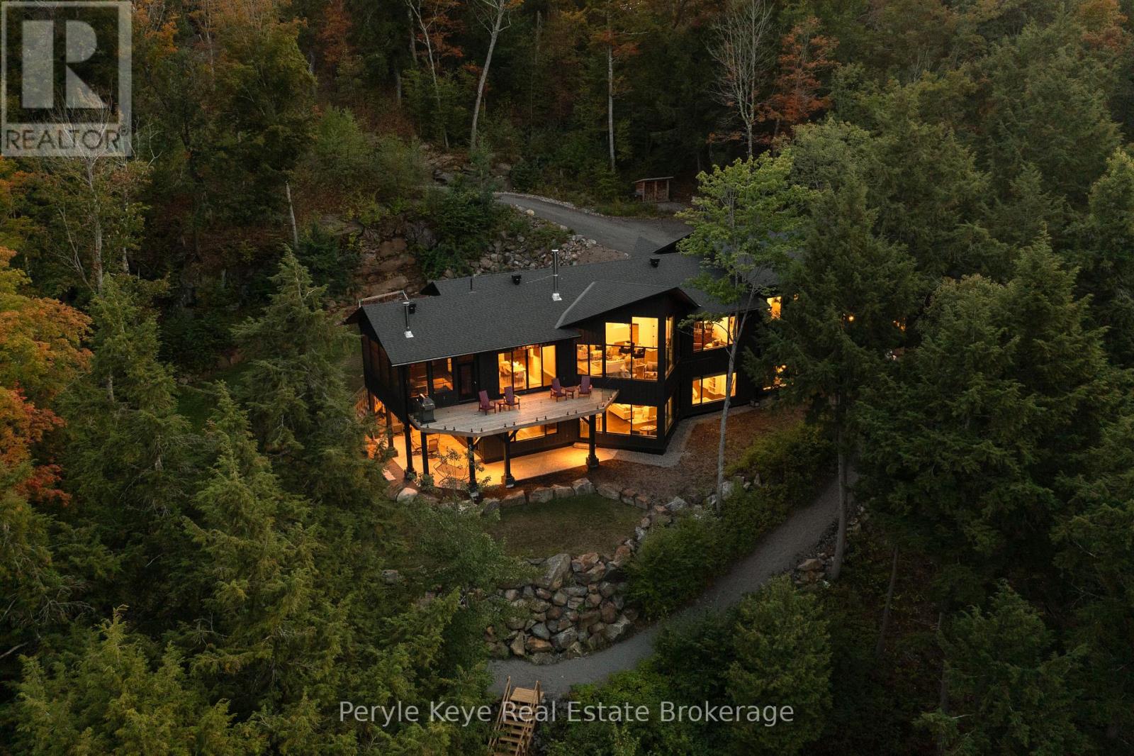 86 CLAREN CRESCENT, huntsville (stisted), Ontario