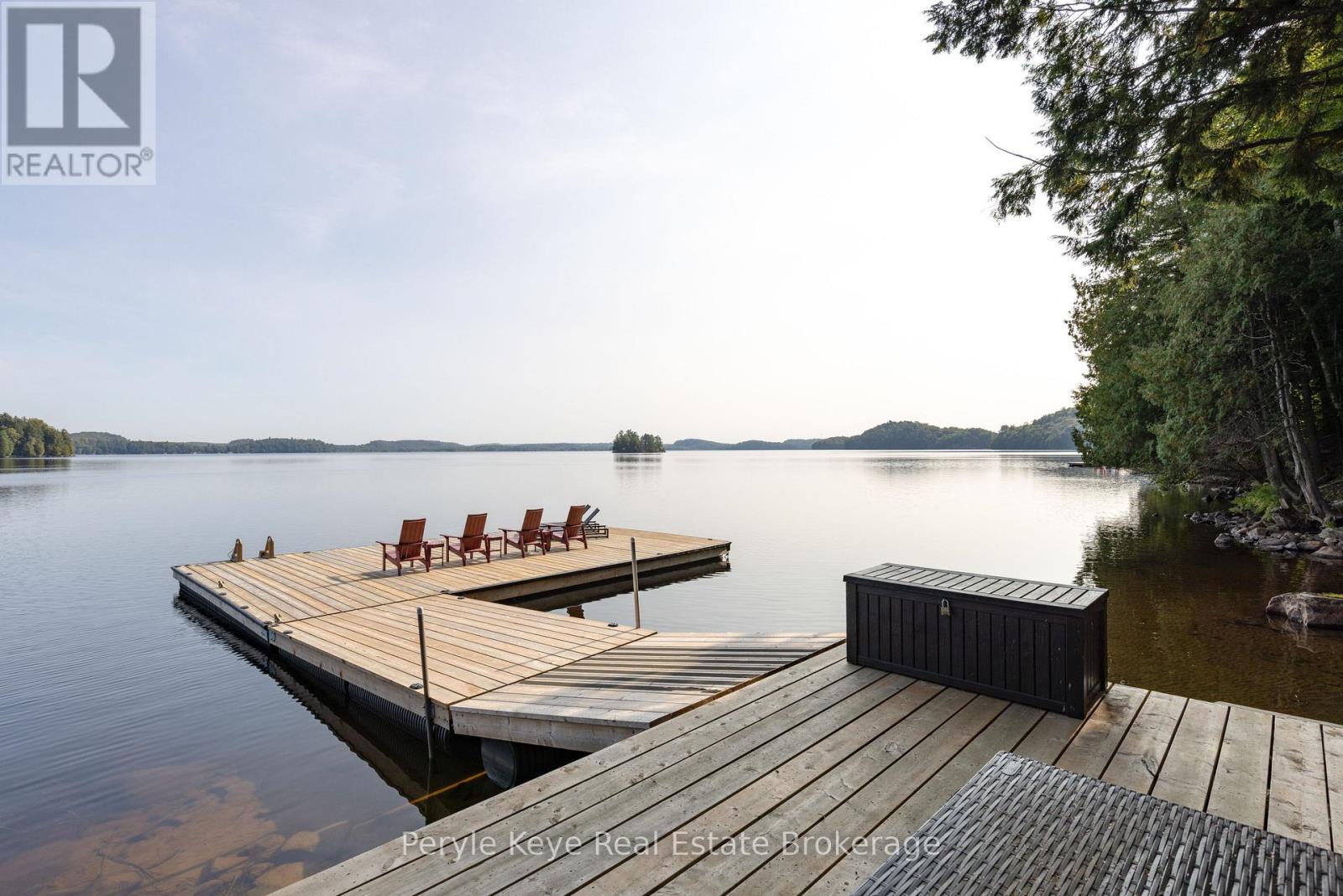 86 Claren Crescent, Huntsville (Stisted), Ontario  P1H 0C3 - Photo 10 - X12403009