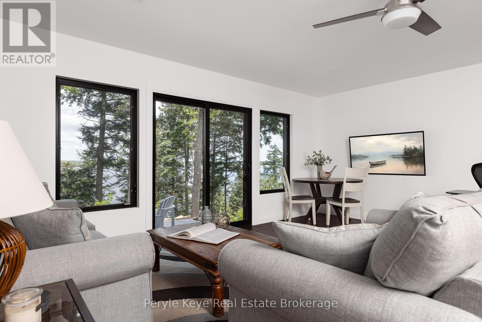 86 Claren Crescent, Huntsville (Stisted), Ontario  P1H 0C3 - Photo 42 - X12403009