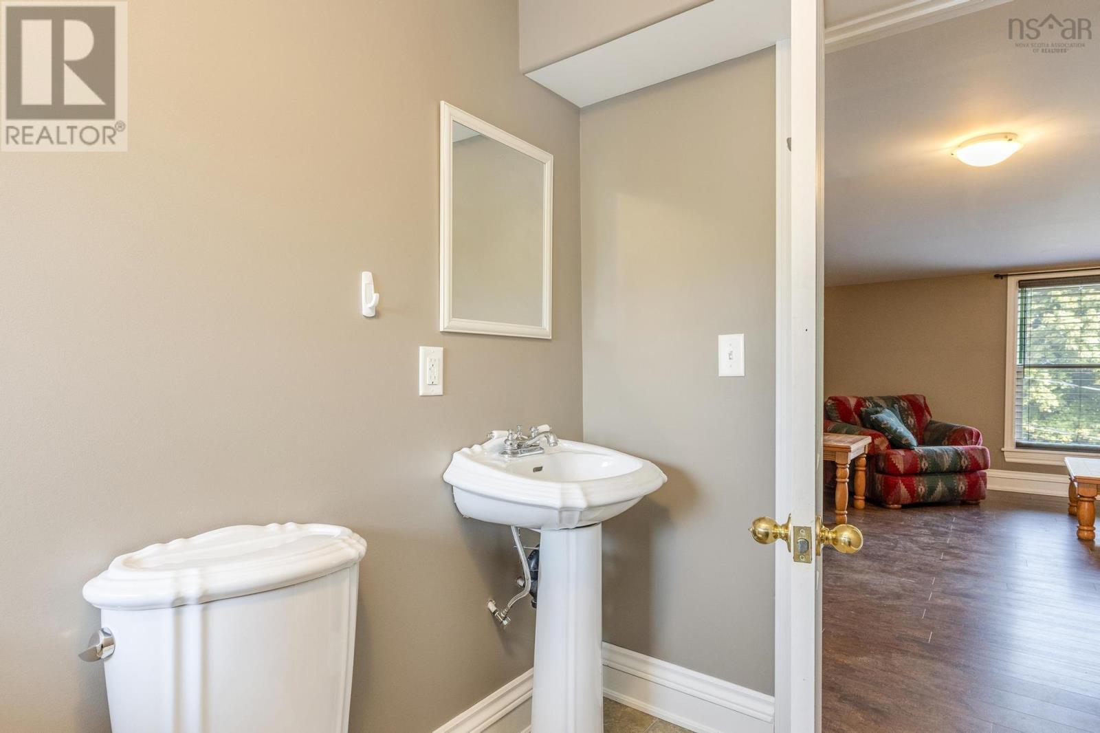 76 Montague Row, Digby, Nova Scotia  B0V 1A0 - Photo 39 - 202422361