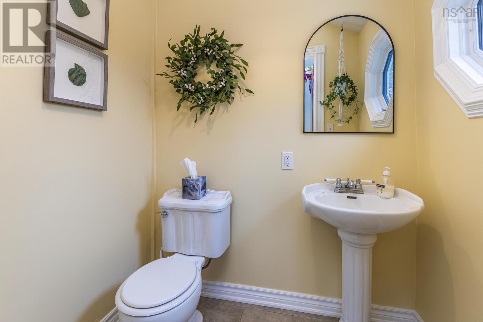 76 Montague Row, Digby, Nova Scotia  B0V 1A0 - Photo 9 - 202508012